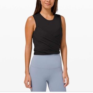 Lululemon gather and grow tank top. BNWT size 4